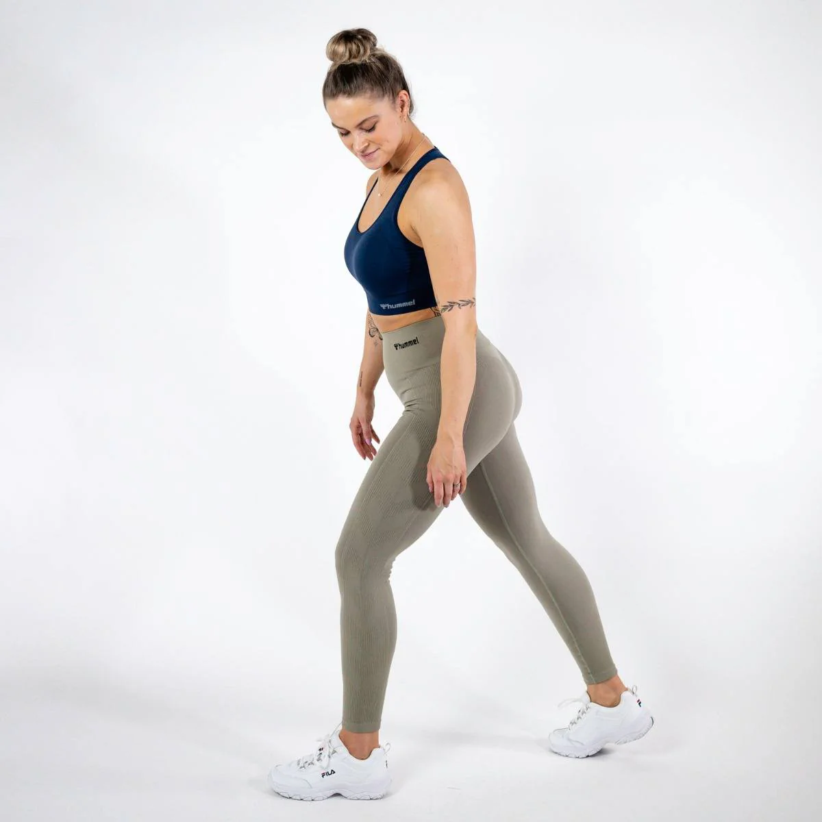 Hummel TIF Seamless Sports Top – Black Iris - Image 5